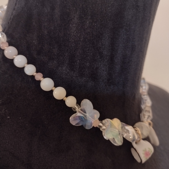 Tea - Picture 2 of 3